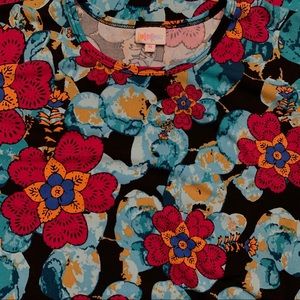 Lularoe Maria blue floral XL